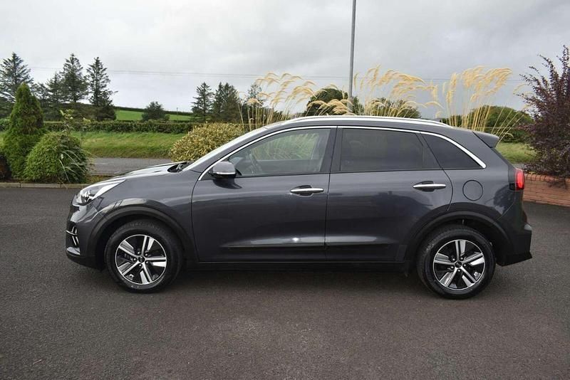 Used Kia Niro 139 HP (102 kW) 2020 Grey SUV