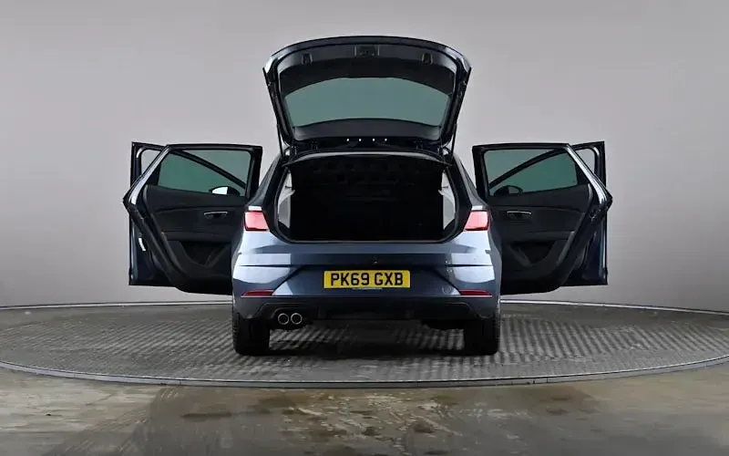 Used Seat Leon XCELLENCE 150 HP (110 kW) 2019 Grey Hatchback