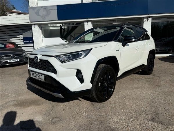 Pearl white Used 2021 Toyota RAV4 SUV | £26,490 (Fair price) - Image 1/1