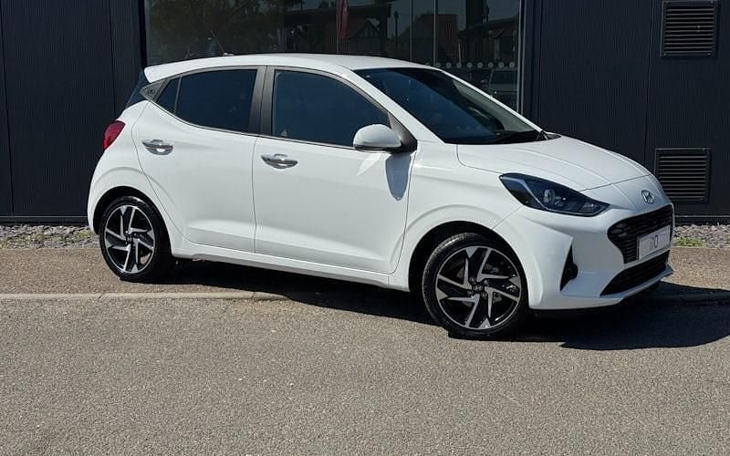 New Hyundai i10 Premium 63 HP (46 kW) 2025 Atlas white Hatchback