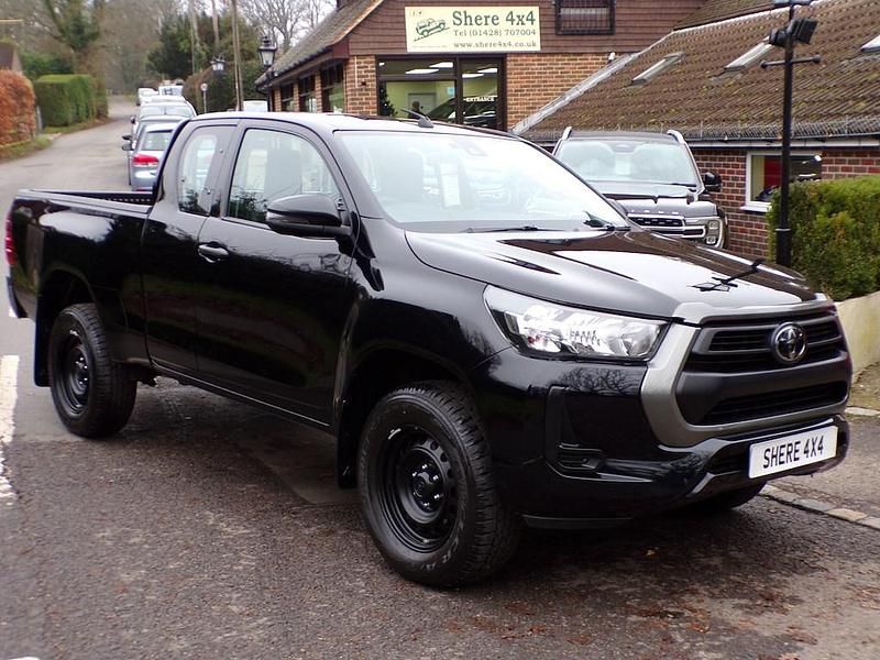 Black Used 2021 Toyota HiLux Active Pickup | £28,994 - Image 1/3