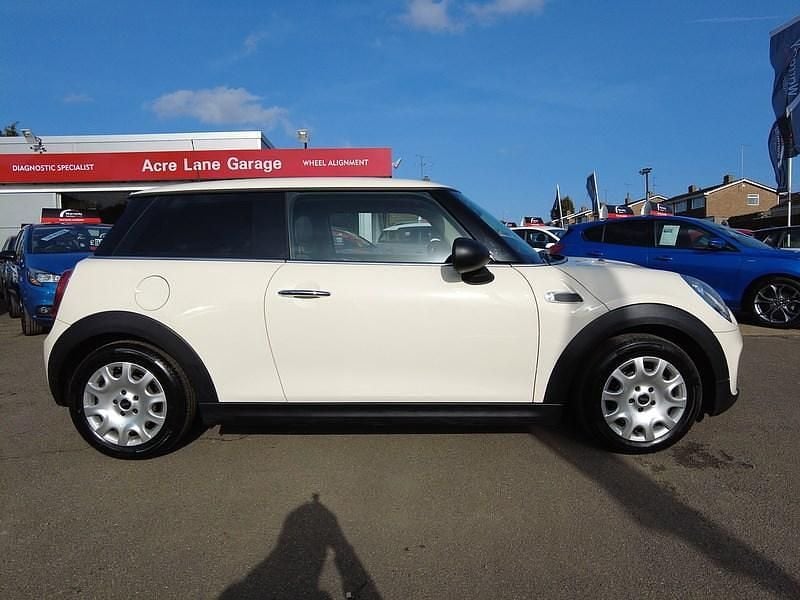 Used Mini ONE Hatch 2016 White Hatchback