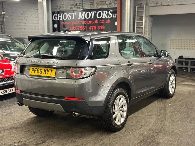 Used Land Rover Discovery Sport SE 180 HP (132 kW) 2016 Grey SUV