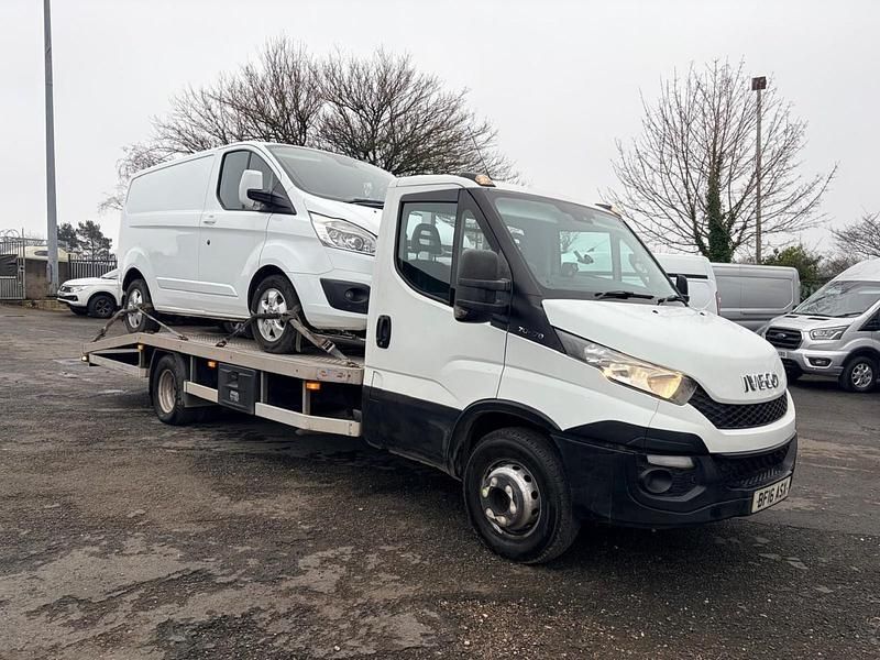 Used Iveco Daily 170 HP (125 kW) 2016 White