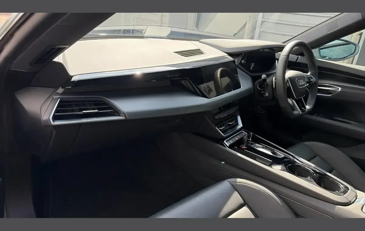 Used Audi e-tron GT quattro Comfort 384 kW (523 HP) 2024 Grey Sedan