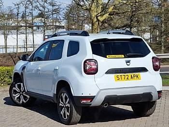 Used Dacia Duster Prestige 90 HP (66 kW) 2022 White SUV