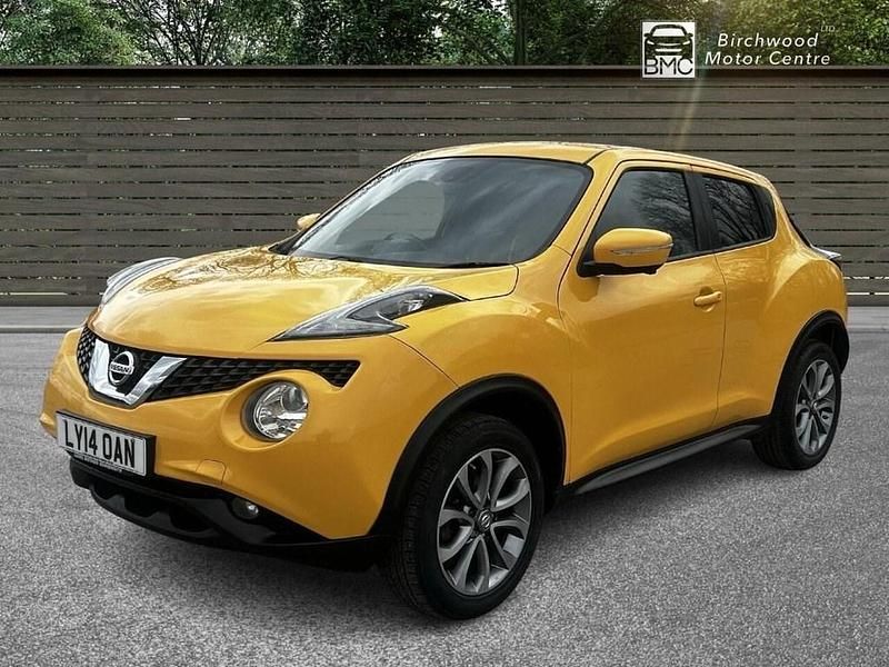 Used Nissan Juke Tekna 117 HP (86 kW) 2014 Yellow SUV