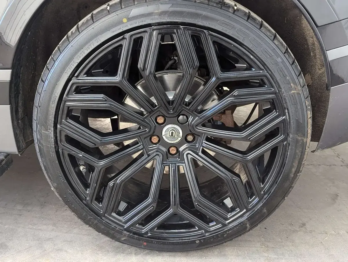 Used Land Rover Range Rover Velar HSE Dynamic 2019 Black SUV