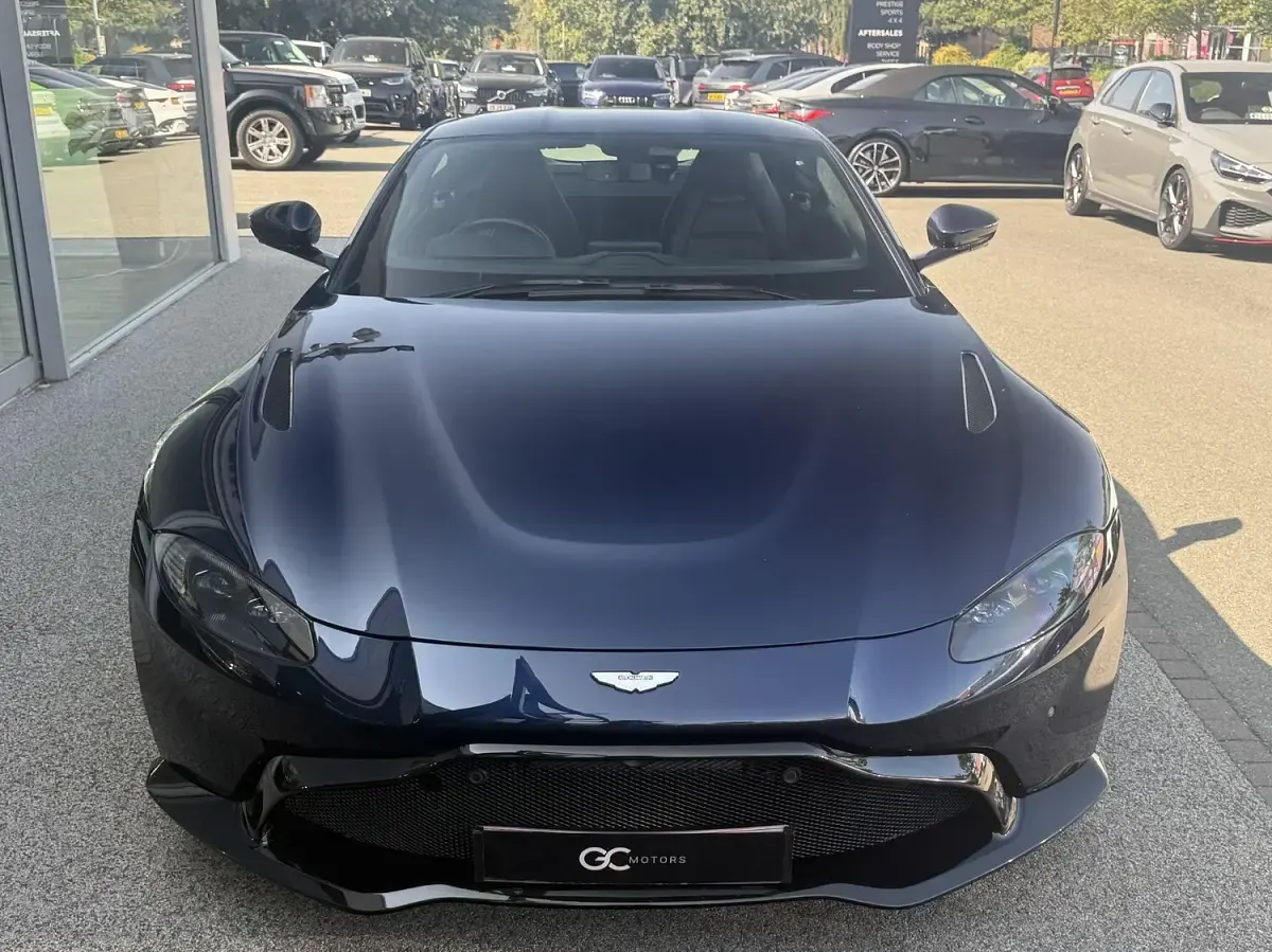 Used Aston Martin V8 Vantage 510 HP (375 kW) 2021 Blue Coupe