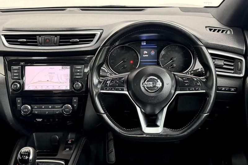 Used Nissan Qashqai Tekna+ 140 HP (102 kW) 2019 Black SUV
