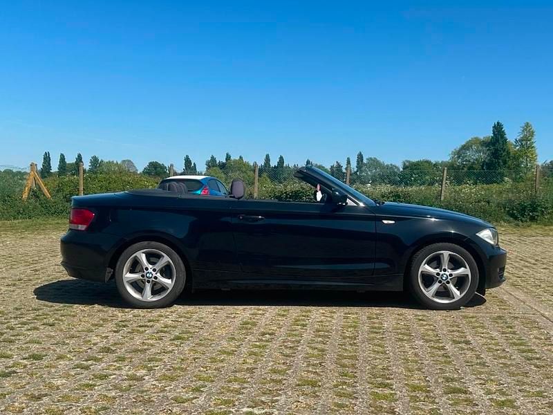 Used BMW 118 Cabriolet Sport Line 143 HP (105 kW) 2011 Black Cabriolet