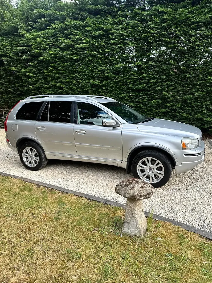 Used Volvo XC90 SE Lux 200 HP (147 kW) 2013 Silver SUV