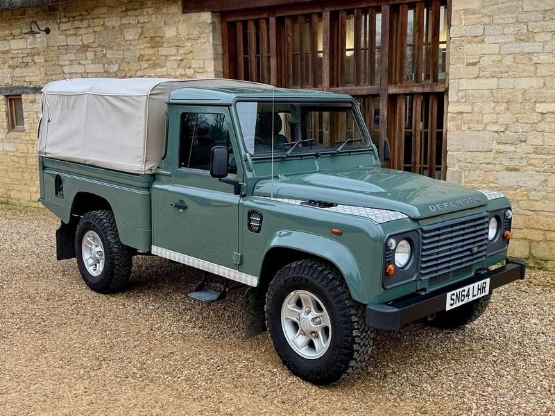 Used Land Rover Defender 2014 Green Pickup