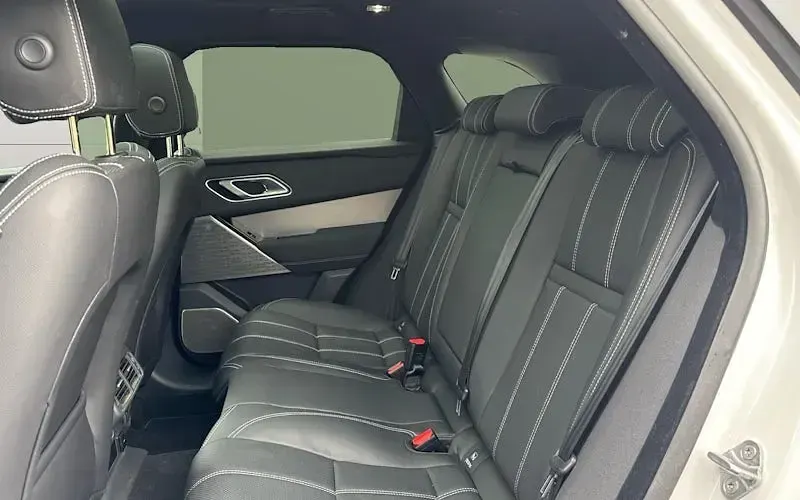 Used Land Rover Range Rover Velar 204 HP (150 kW) 2022 White SUV