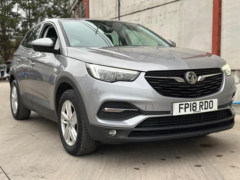 Grey Used 2018 Vauxhall Grandland X SUV | £7,495 (Fair price) - Image 1/4
