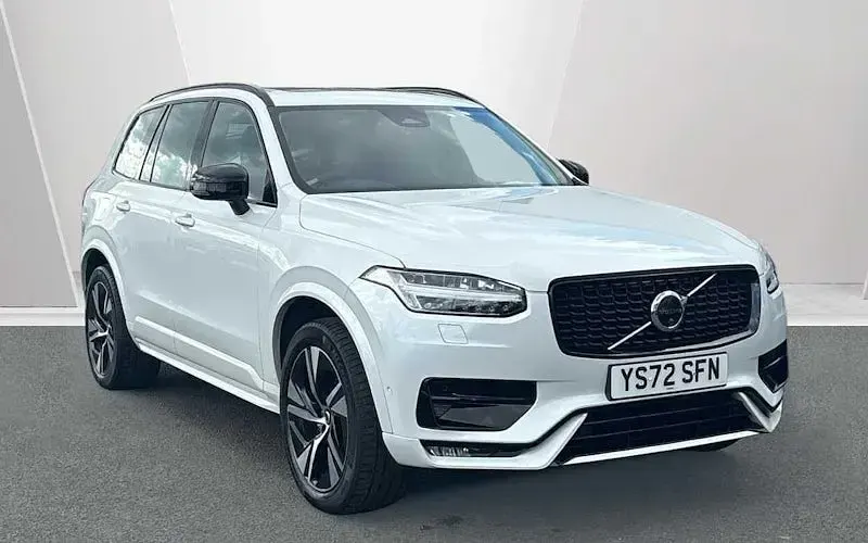 Used Volvo XC90 Plus 235 HP (172 kW) 2022 SUV