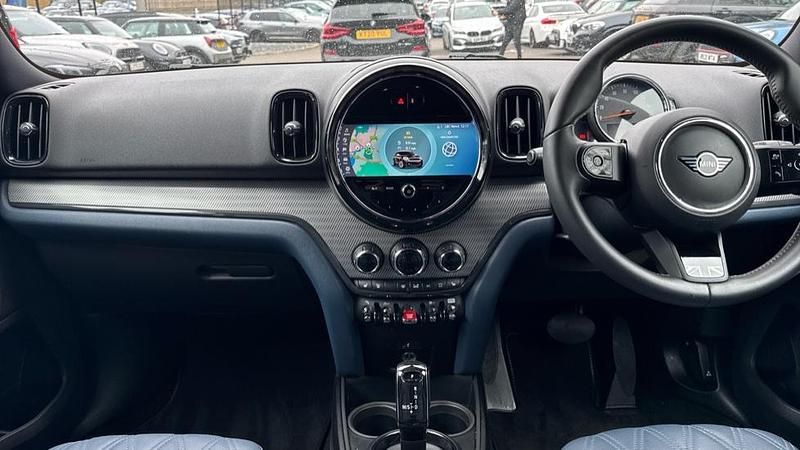 Used Mini Cooper Countryman Exclusive 134 HP (98 kW) 2022 Black SUV