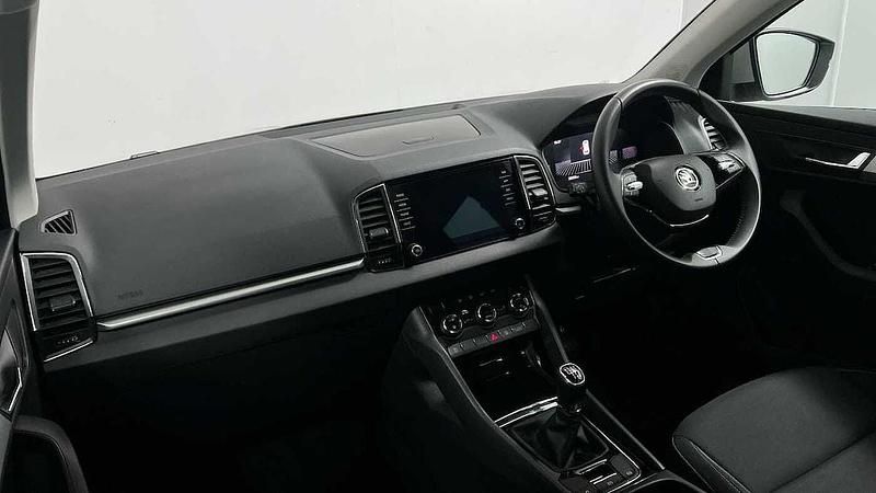 Used Skoda Karoq SE Drive 116 HP (85 kW) 2023 Grey SUV