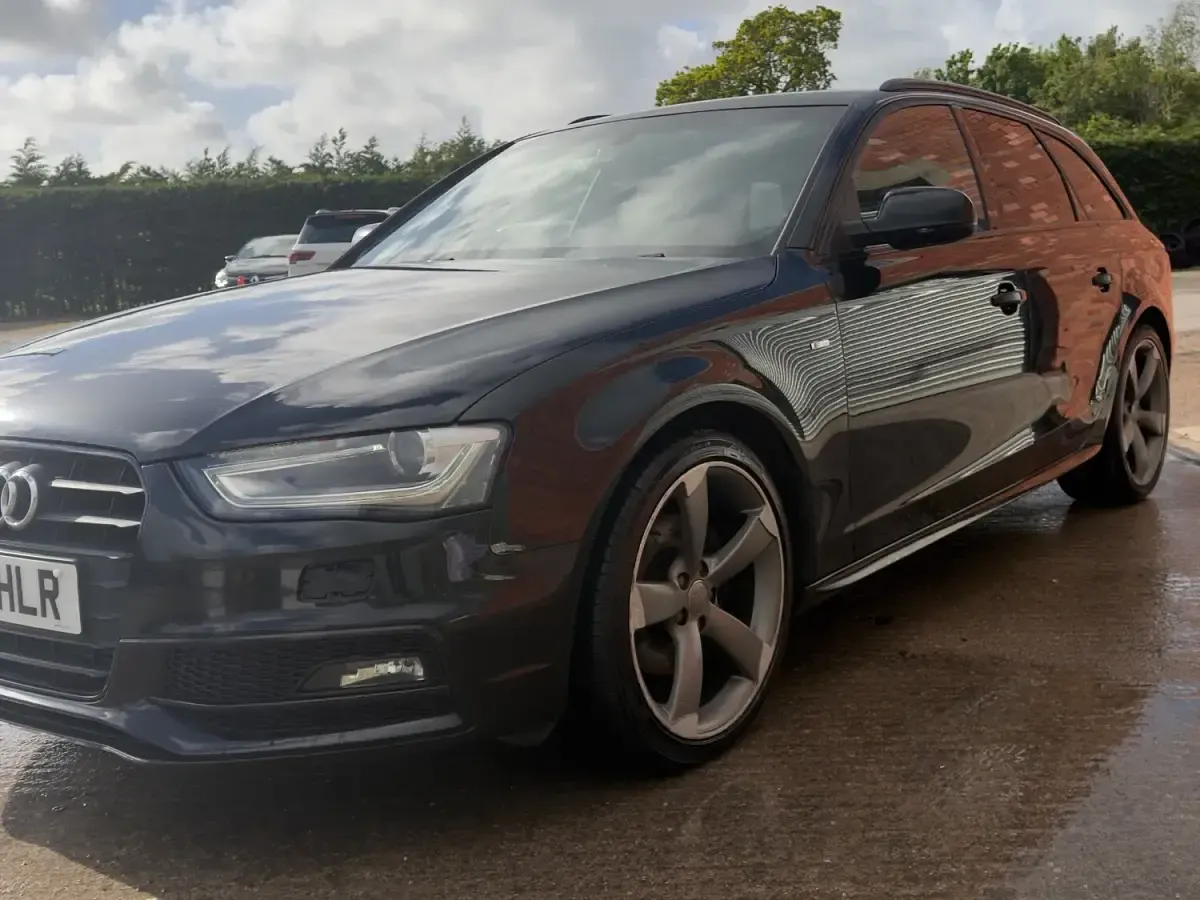Used Audi A4 Black Edition 177 HP (130 kW) 2014 Black Estate