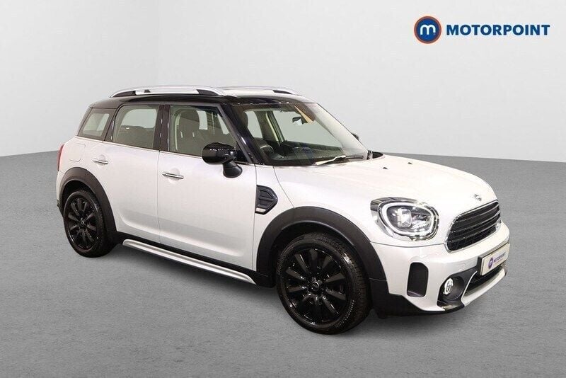 Silver Used 2022 Mini Cooper Countryman Classic SUV | £21,399 (Good price) - Image 1/4
