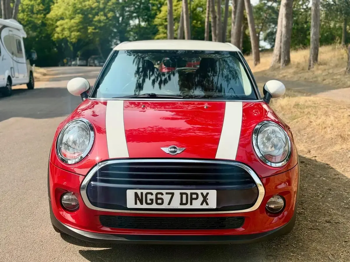 Used Mini Cooper Hatch 2017 Red Hatchback