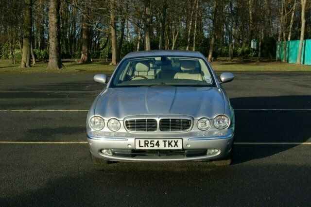 Used Jaguar XJ6 240 HP (176 kW) 2004 Sedan