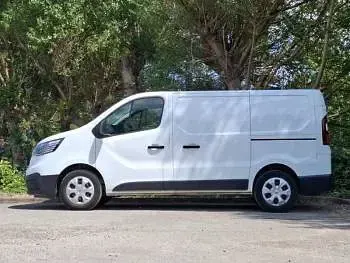 Used Renault Trafic 2024 White MPV
