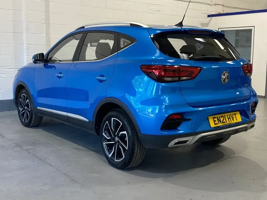 Second-hand MG ZS Exclusive 111 CP (81 kW) 2021 Albastru SUV