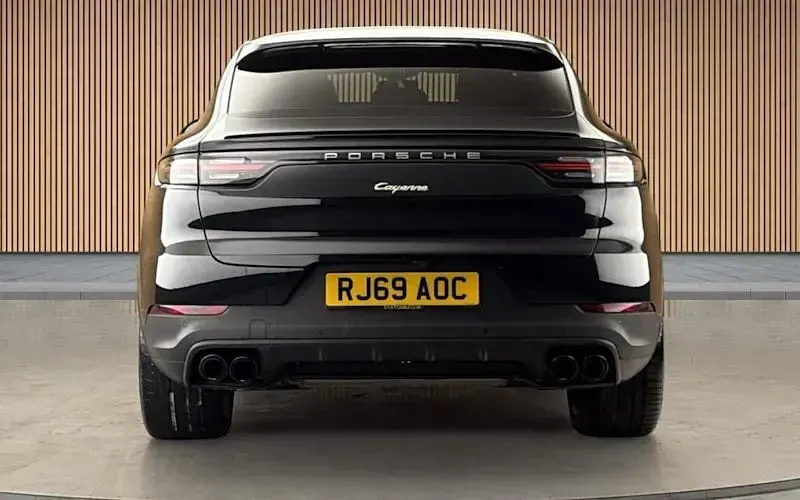 Used Porsche Cayenne 462 HP (339 kW) 2022 SUV