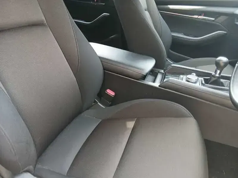 Used Mazda 3 2023 White Hatchback