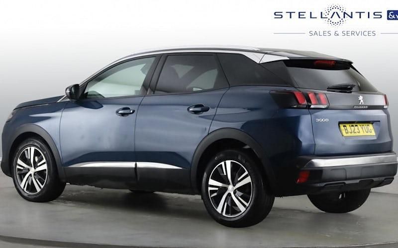 Used Peugeot 3008 Allure+ 131 HP (96 kW) 2023 SUV