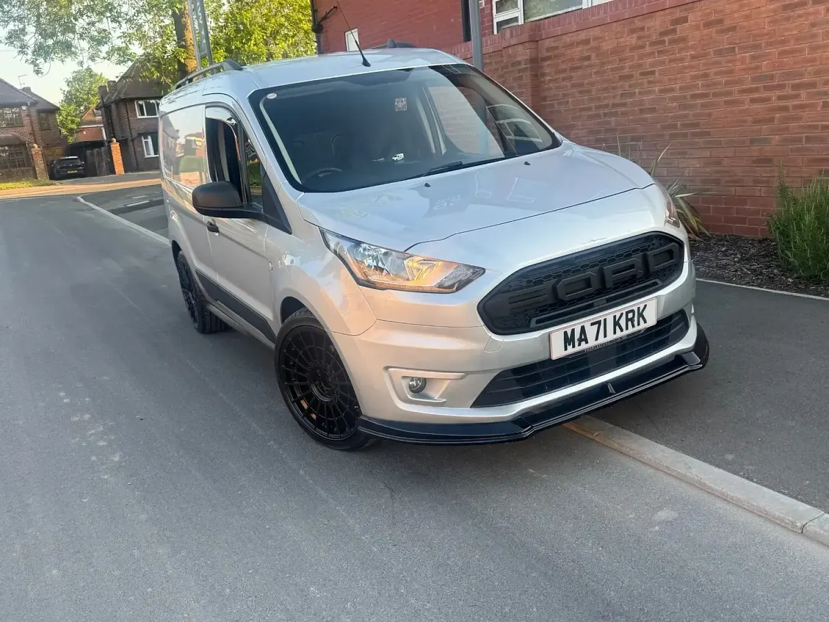 Used Ford Transit Connect Trend 100 HP (73 kW) 2021 Silver MPV