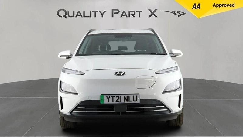 Used Hyundai Kona Premium 150 kW (204 HP) 2021 White SUV