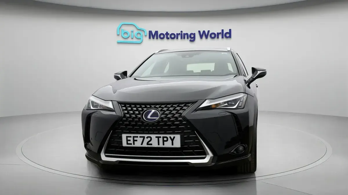 Used Lexus UX 300e 150 kW (204 HP) 2023 SUV