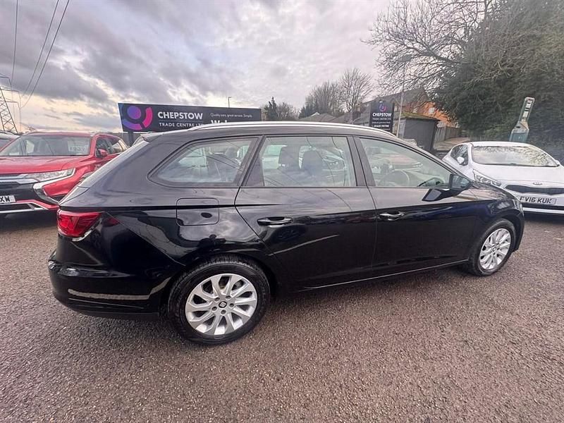 Used Seat Leon SE 110 HP (80 kW) 2016 Black Estate