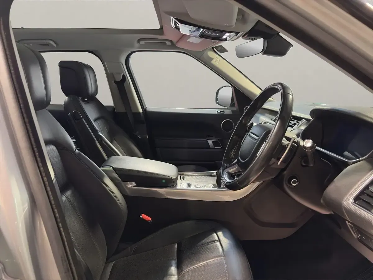 Used Land Rover Range Rover Sport HSE Dynamic 2018 Silver SUV