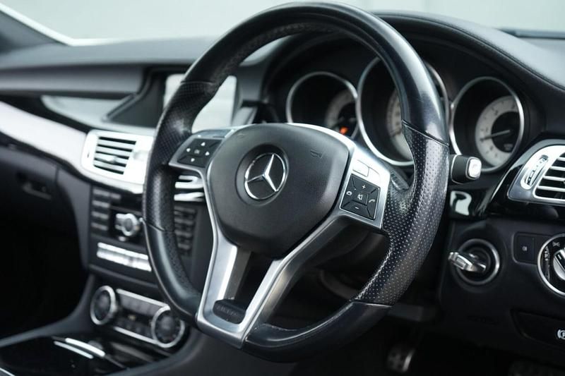 Used Mercedes CLS350 AMG 2013 White Coupe