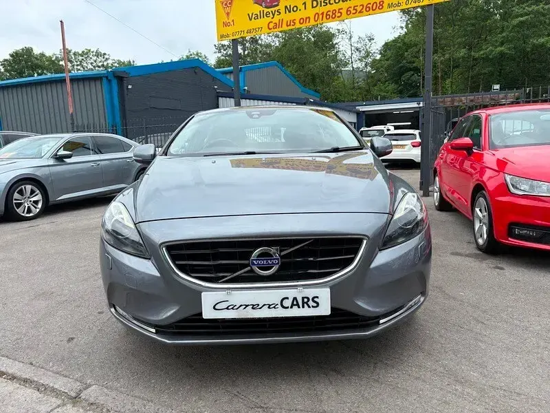 Used Volvo V40 SE Lux 2016 Grey Hatchback