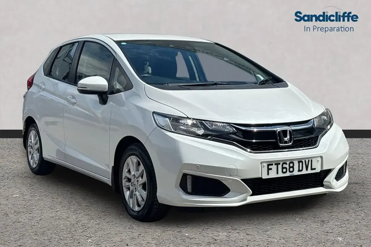 Used Honda Jazz SE 102 HP (75 kW) 2020 Hatchback