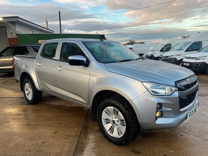 Used Isuzu Pick up 164 HP (120 kW) 2021 Silver Pickup