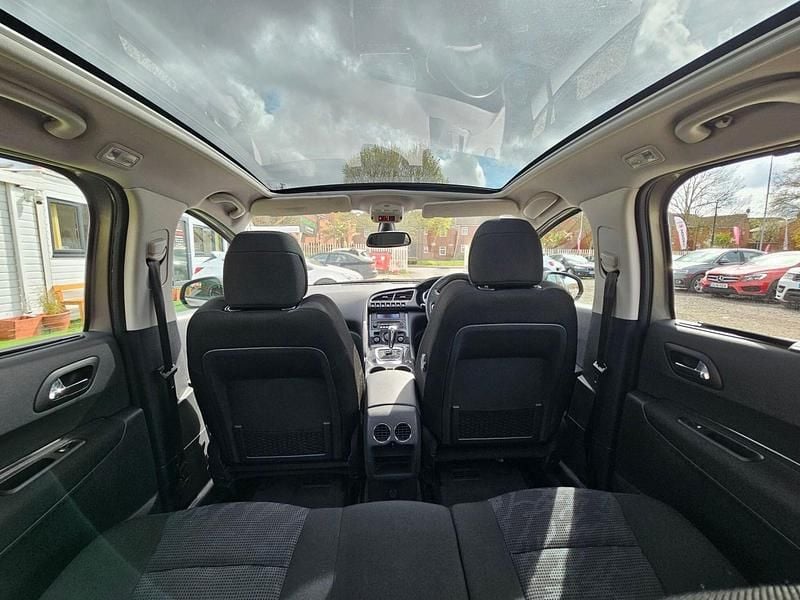 Used Peugeot 3008 2011 Grey Estate