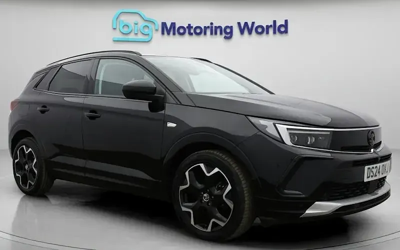 Used Vauxhall Grandland X Ultimate 131 HP (96 kW) 2024 SUV