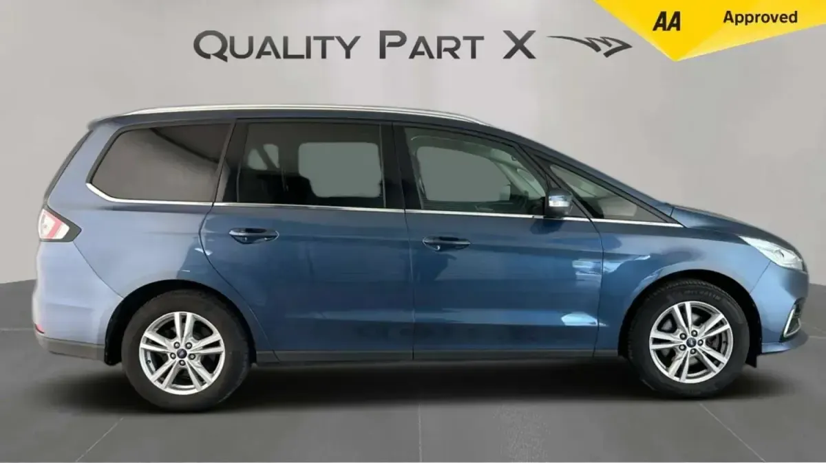Usado Ford Galaxy Titanium 150 HP (110 kW) 2020 Azul Monovolume