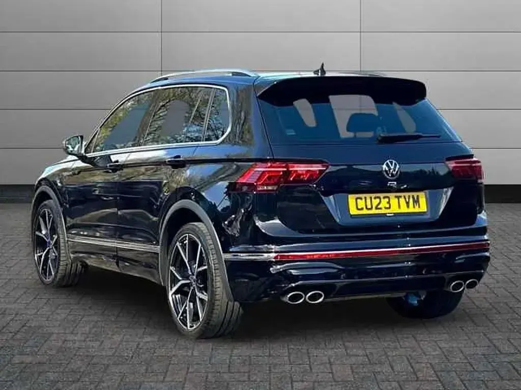 Used VW Tiguan R 320 HP (235 kW) 2023 Black SUV