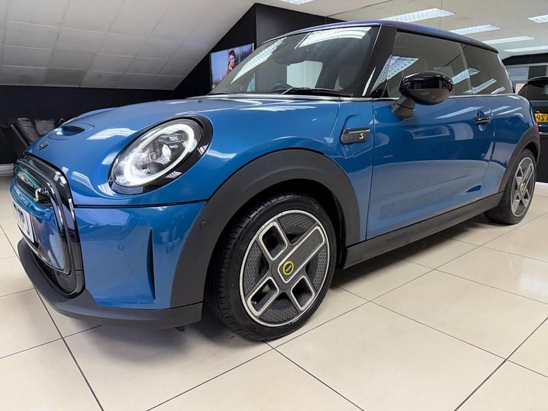 Usado Mini Cooper S Collection 135 kW (184 HP) 2021 Azul Citadino