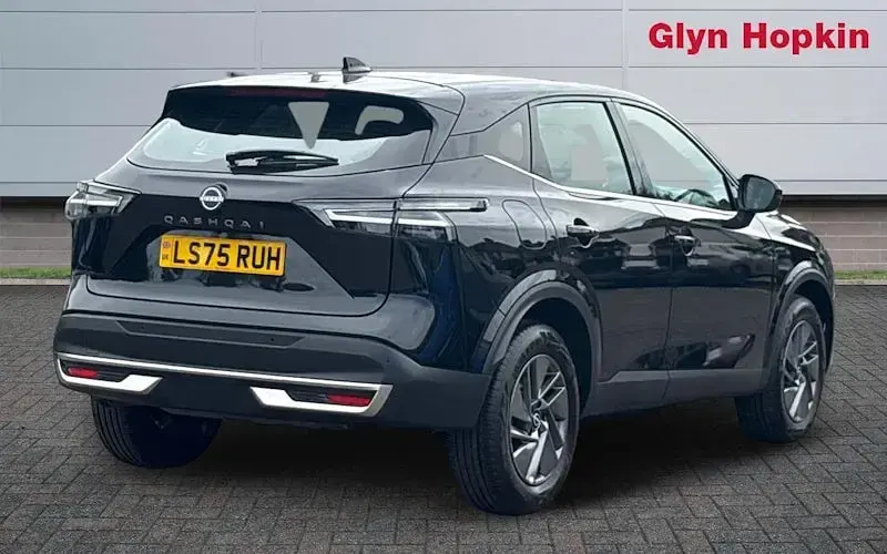Used Nissan Qashqai Acenta Premium 158 HP (116 kW) 2026 SUV