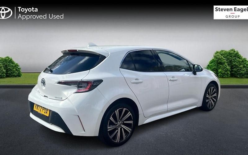 Used Toyota Corolla Design 122 HP (89 kW) 2022 Hatchback