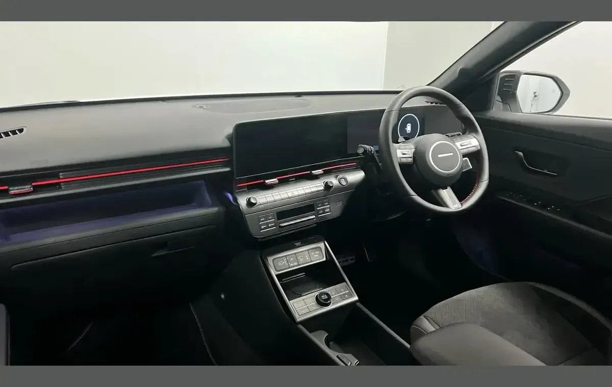New Hyundai Kona N Line 127 HP (93 kW) 2025 White SUV