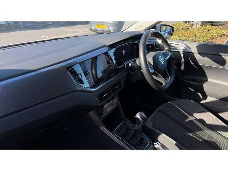 Used VW Polo Style 95 HP (69 kW) 2023 Ascot grey Hatchback