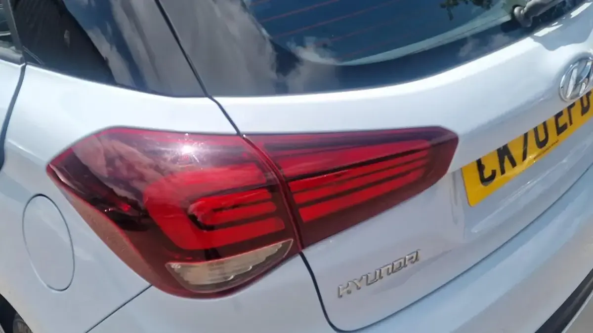 Used Hyundai i20 Edition 83 HP (61 kW) 2020 Grey Hatchback